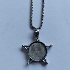 Antique Silver Chain Pendant Bezel Set