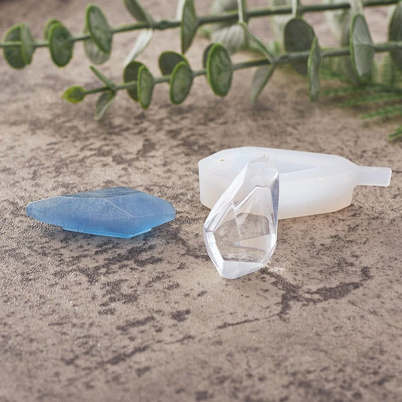 Stone jewelry or keychain mould - Image 3