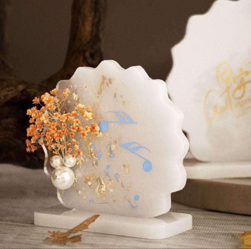 6 Cavities Small Elegant Photo Frame Mould - Image 4